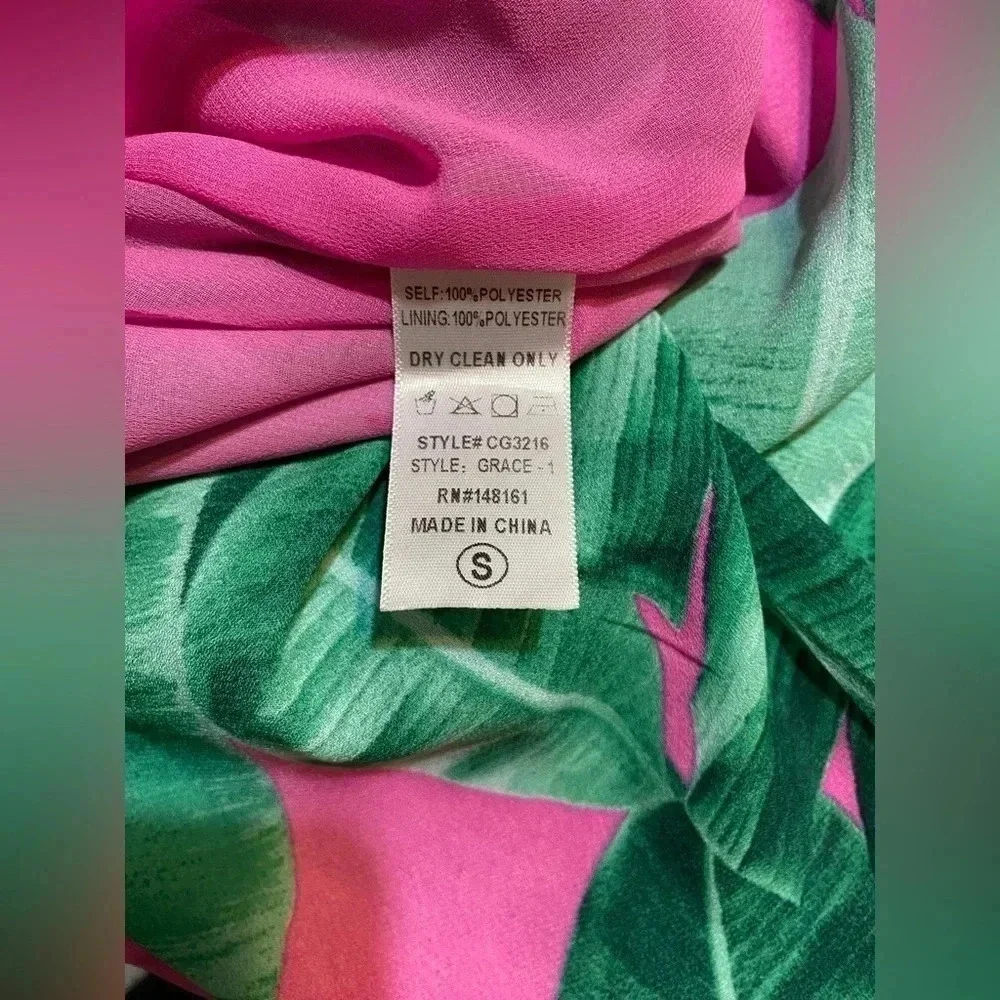 Buddy Love | Major Flair Maxi Dress in Palm Leaf Green - Size Small - Picture 8 of 10